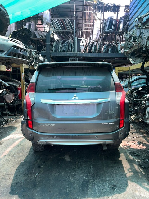  Mitsubishi MONTERO 2018    EN DESARME